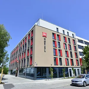 Szálloda Ibis Ost