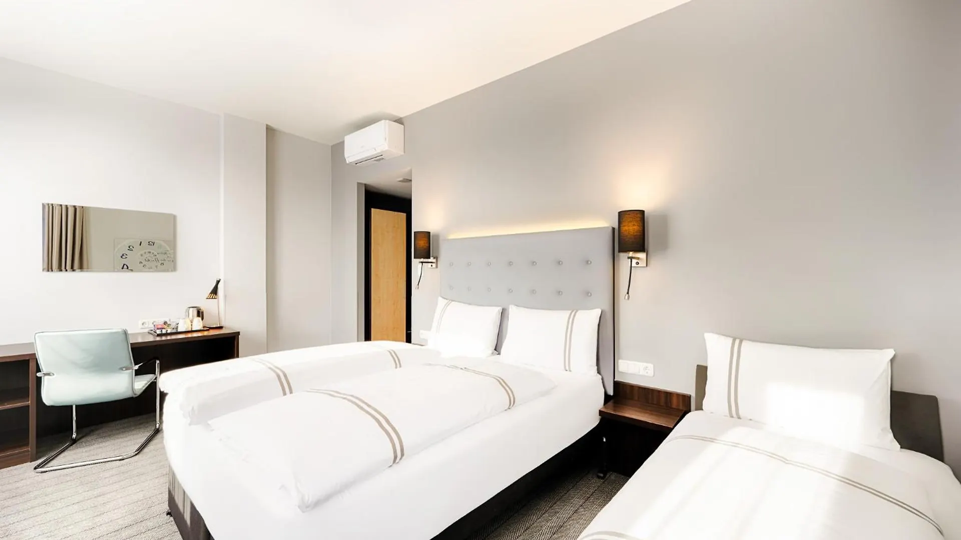 AZIMUT Hotel München