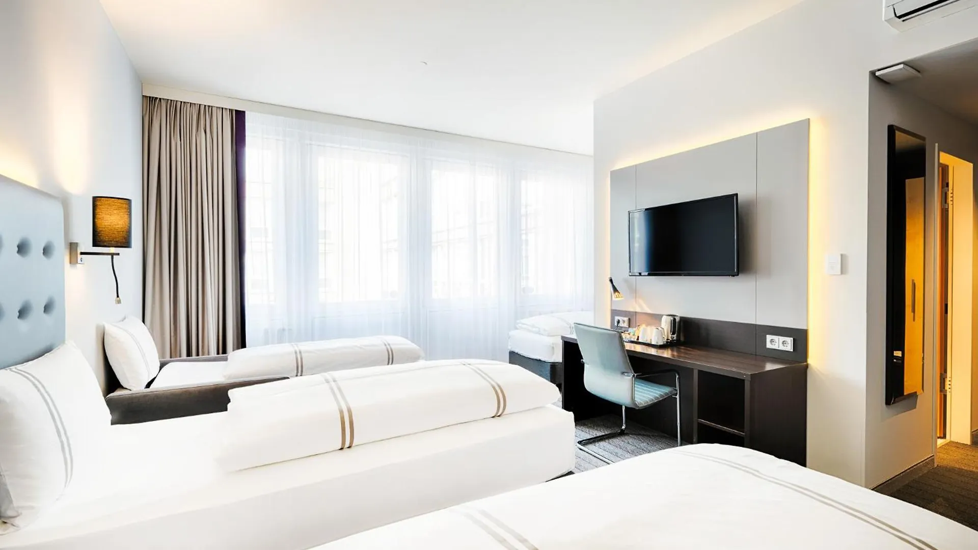 AZIMUT Hotel München